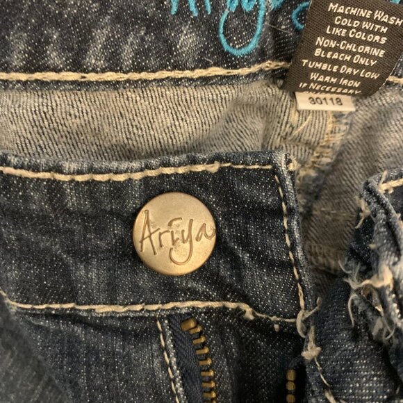 Aryia bootcut/flare jeans - size 5/6 - Picture 5 of 6